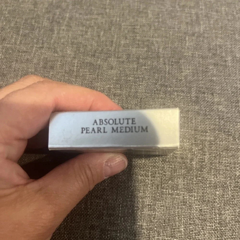 Lancome ABSOLUE Radiant Smoothing Concealer Pearl Medium